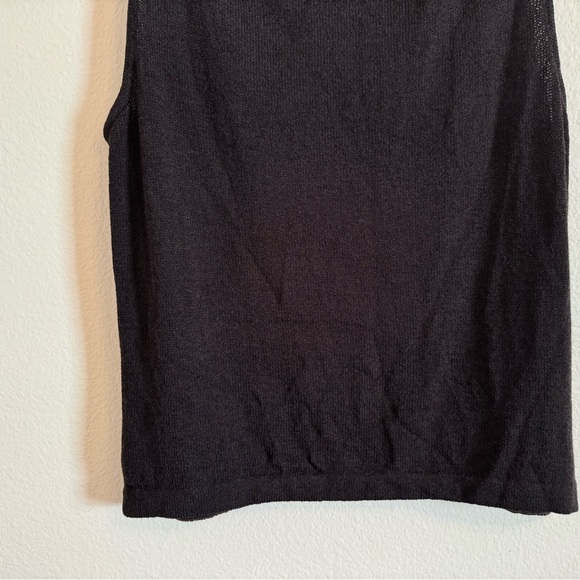 St.John Sleeveless Wool Blend Sweater Vest - Picture 2 of 9